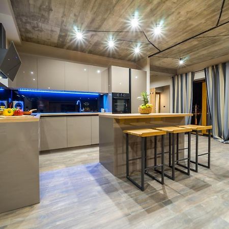 Villa Visum Poljane 외부 사진