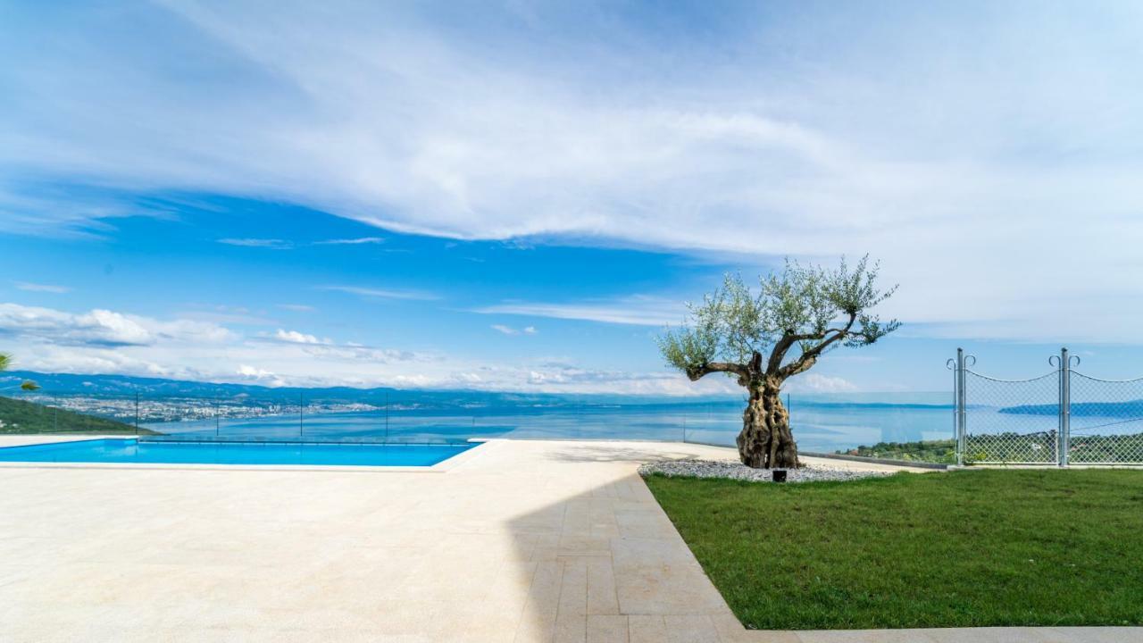 Villa Visum Poljane 외부 사진