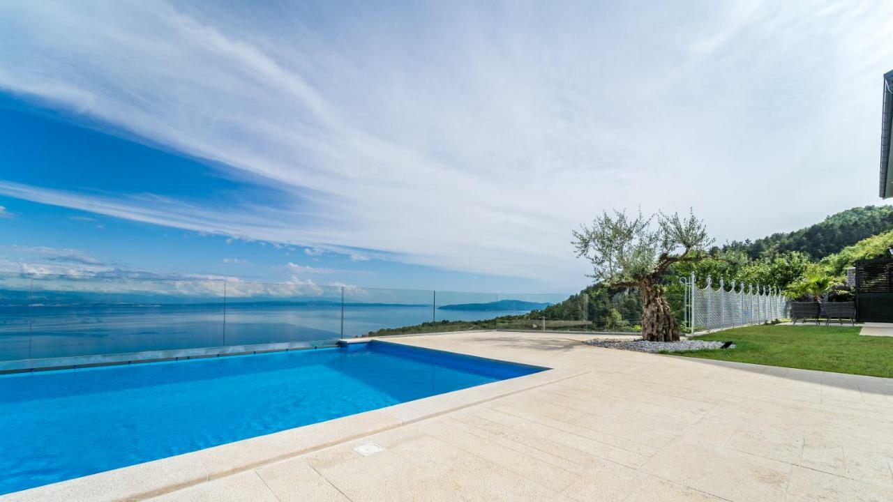 Villa Visum Poljane 외부 사진