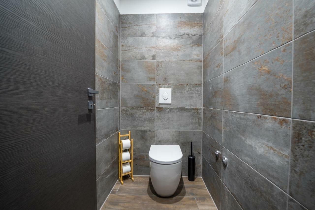 Villa Visum Poljane 외부 사진