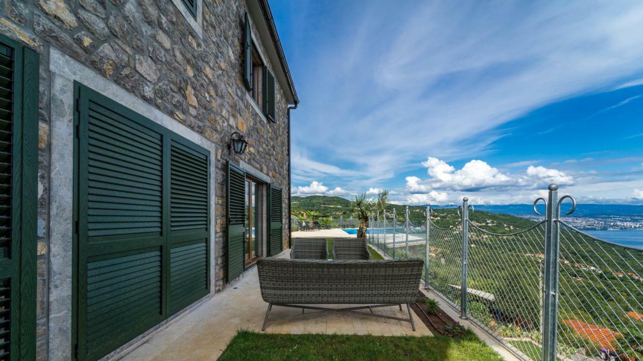 Villa Visum Poljane 외부 사진
