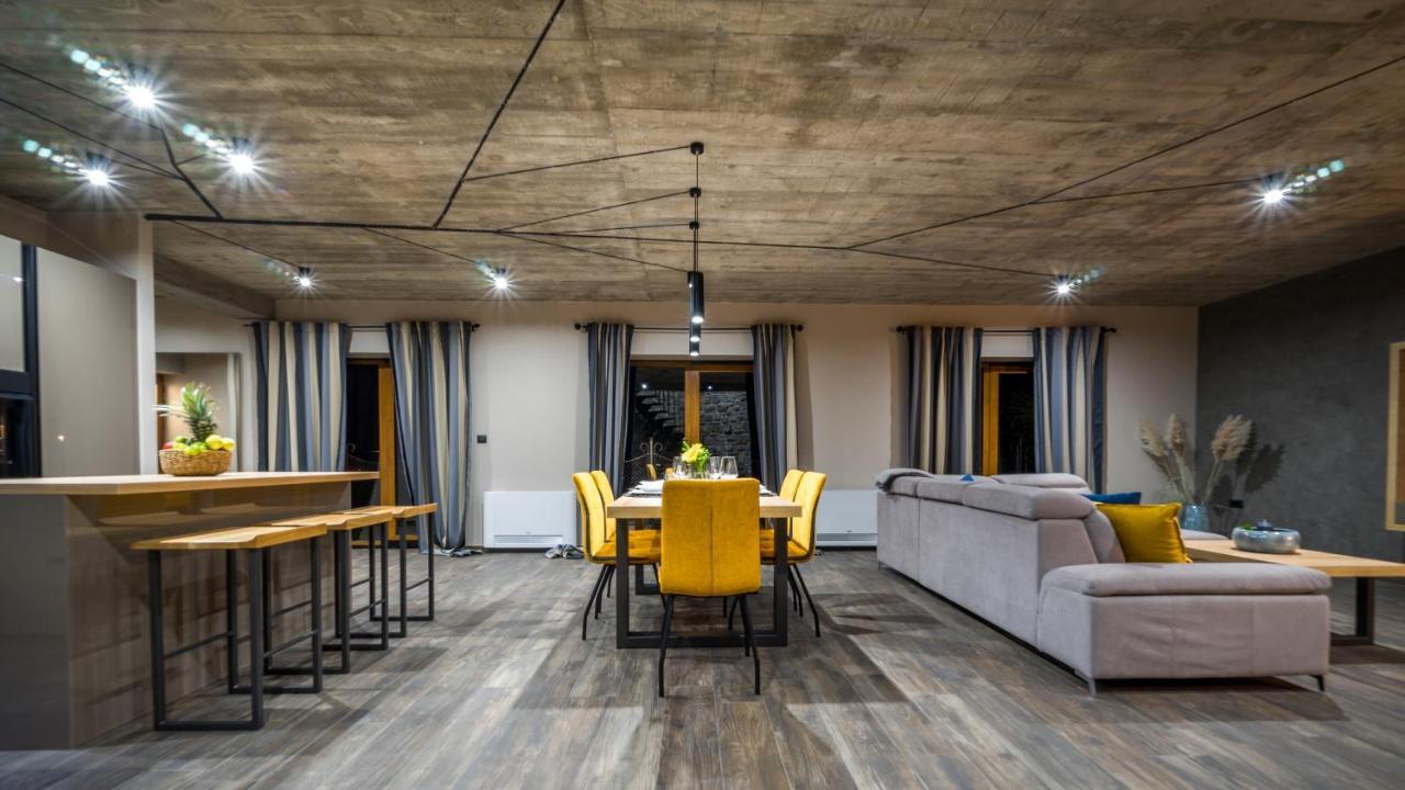Villa Visum Poljane 외부 사진